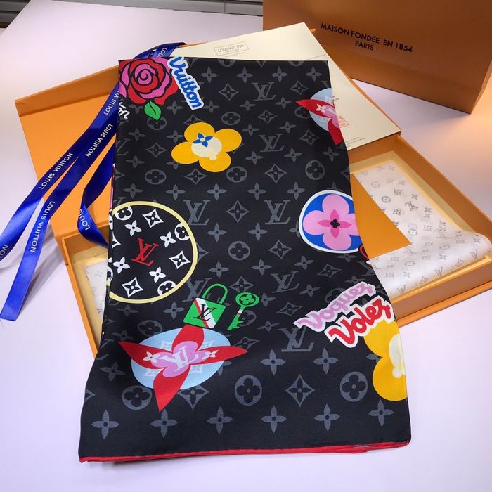 Louis Vuitton Scarf LVS00074